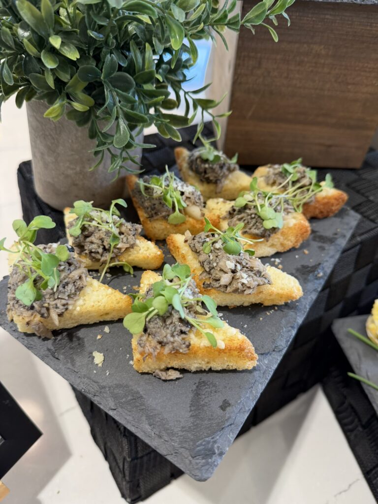 Tasting for Buchaine Vineyards​